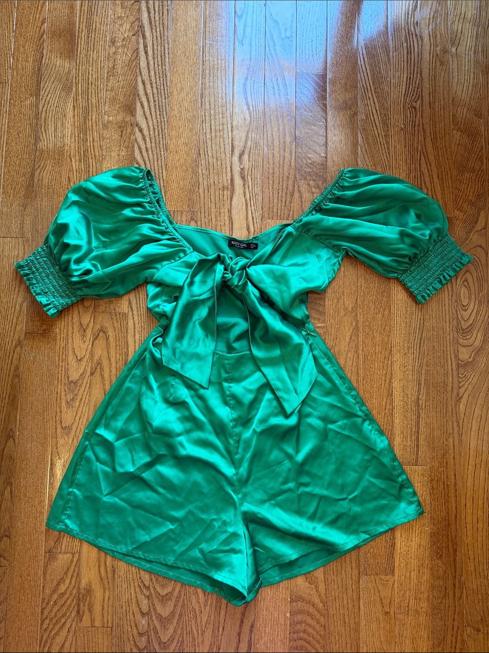 Nasty Gal Emerald Satin Tie-Front Puff Sleeve Crop Top